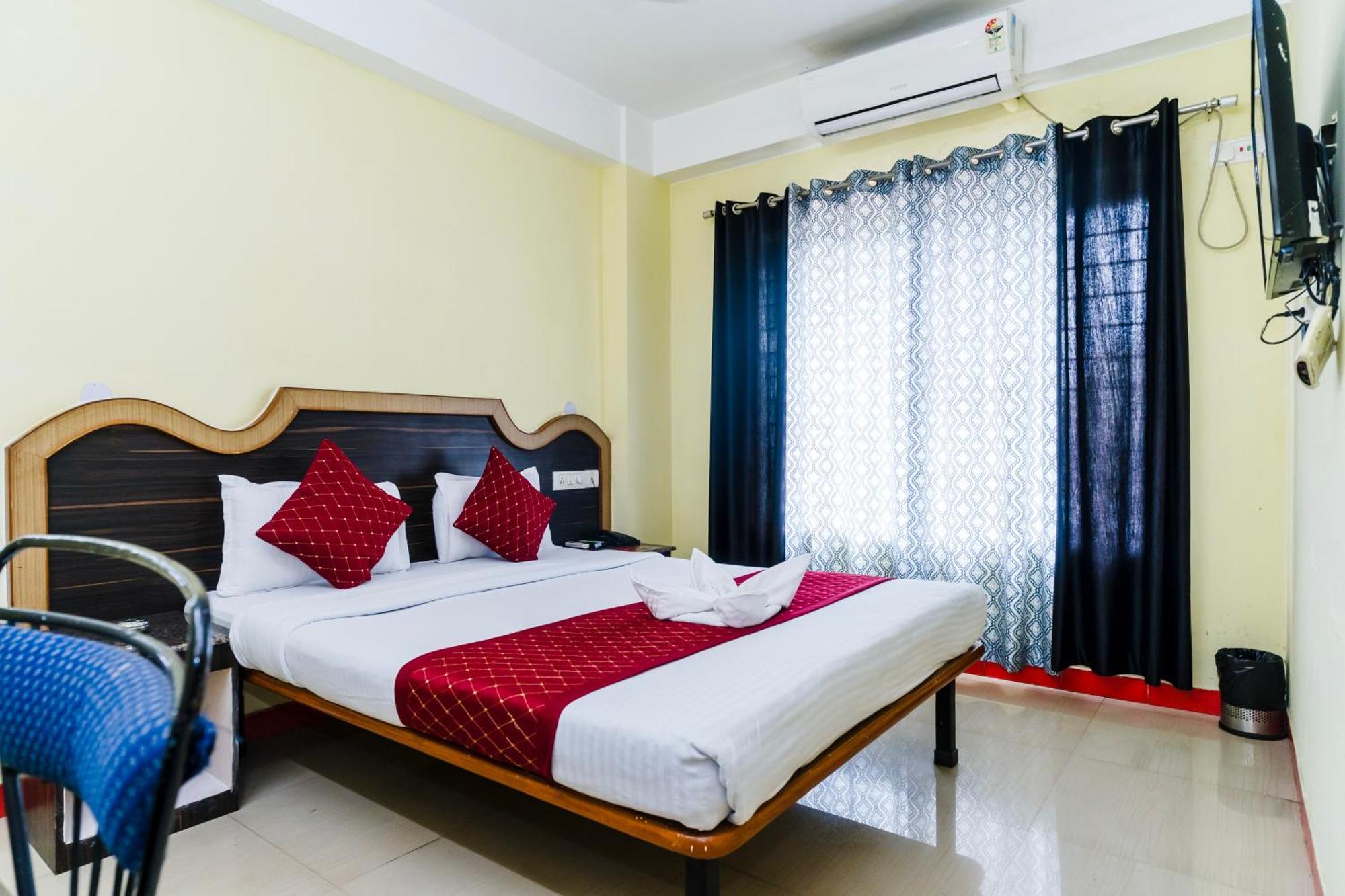 Hotel Niladrii Galaxy Siliguri Exterior photo