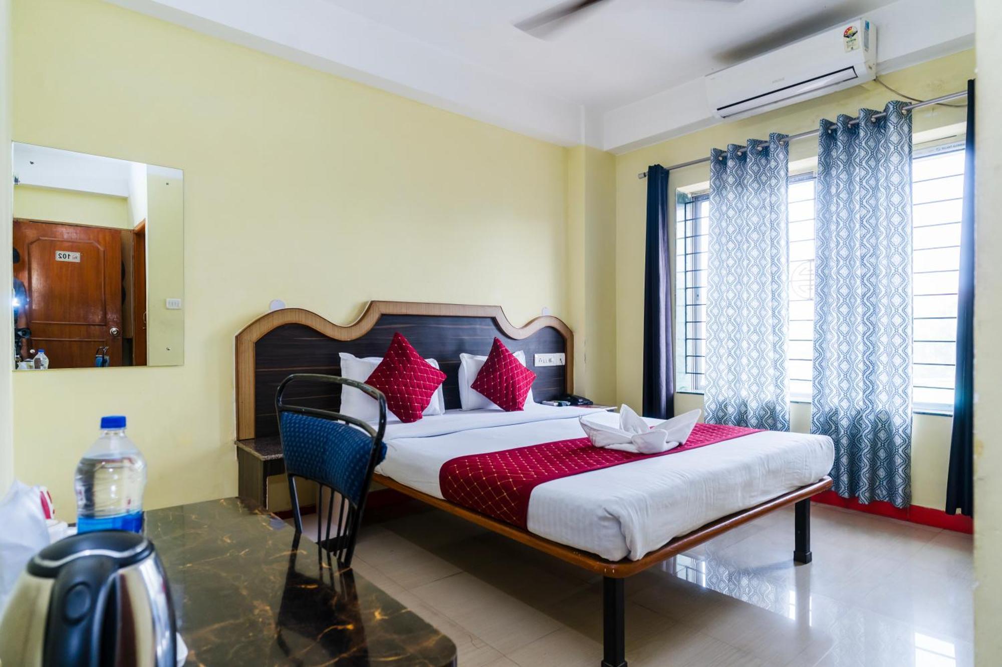 Hotel Niladrii Galaxy Siliguri Exterior photo